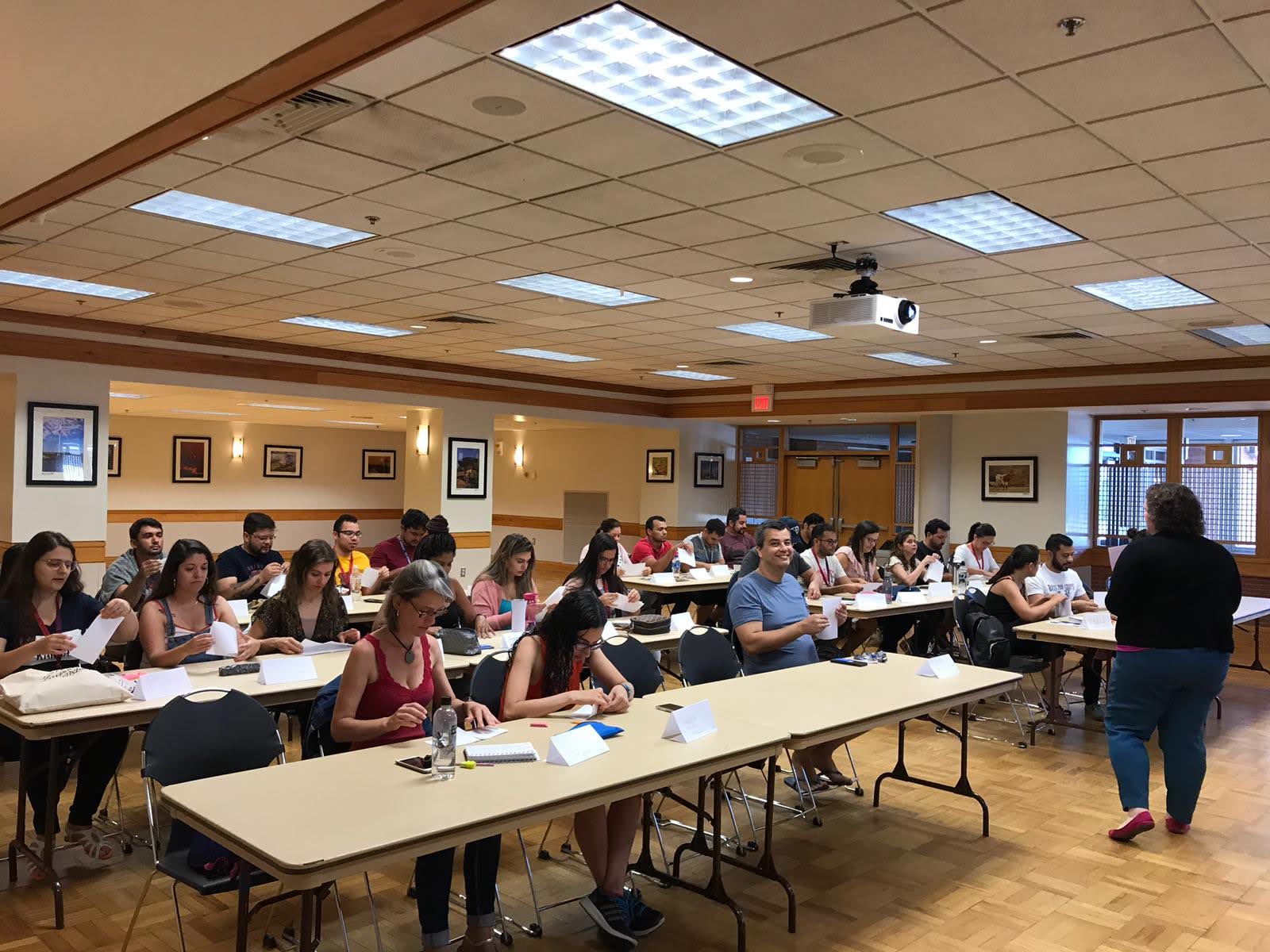 Brazilian English teachers in a guest speaker session